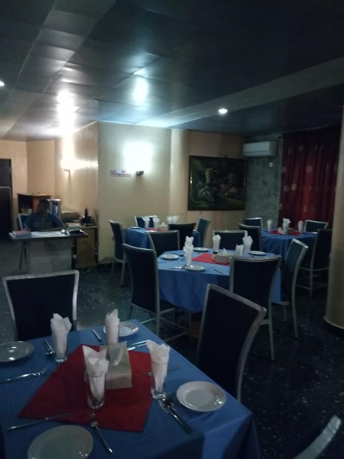 Crocodile Hotels And Restaurant Limited Kaduna Eksteriør billede